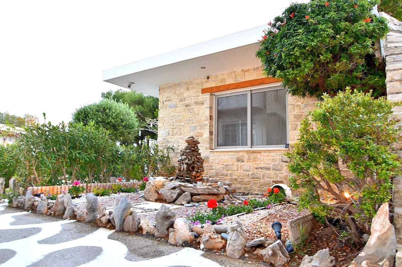 Alonia Hotel Kalamaki  Exterior photo